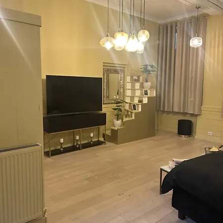 La Isabelle De Luxembourg & Béthune