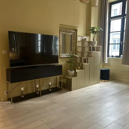 לינה וארוחת בוקר La Isabelle De Luxembourg & Béthune