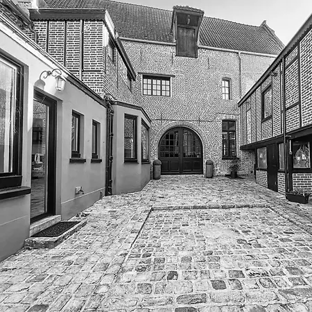 La Isabelle De Luxembourg &